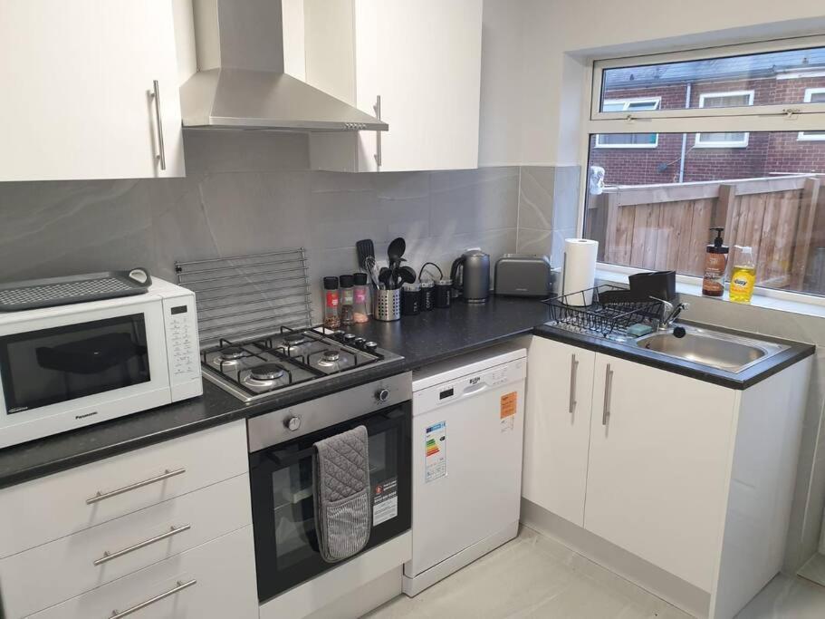 Chester Le Street Amythyst 3 Bedroom House Bagian luar foto